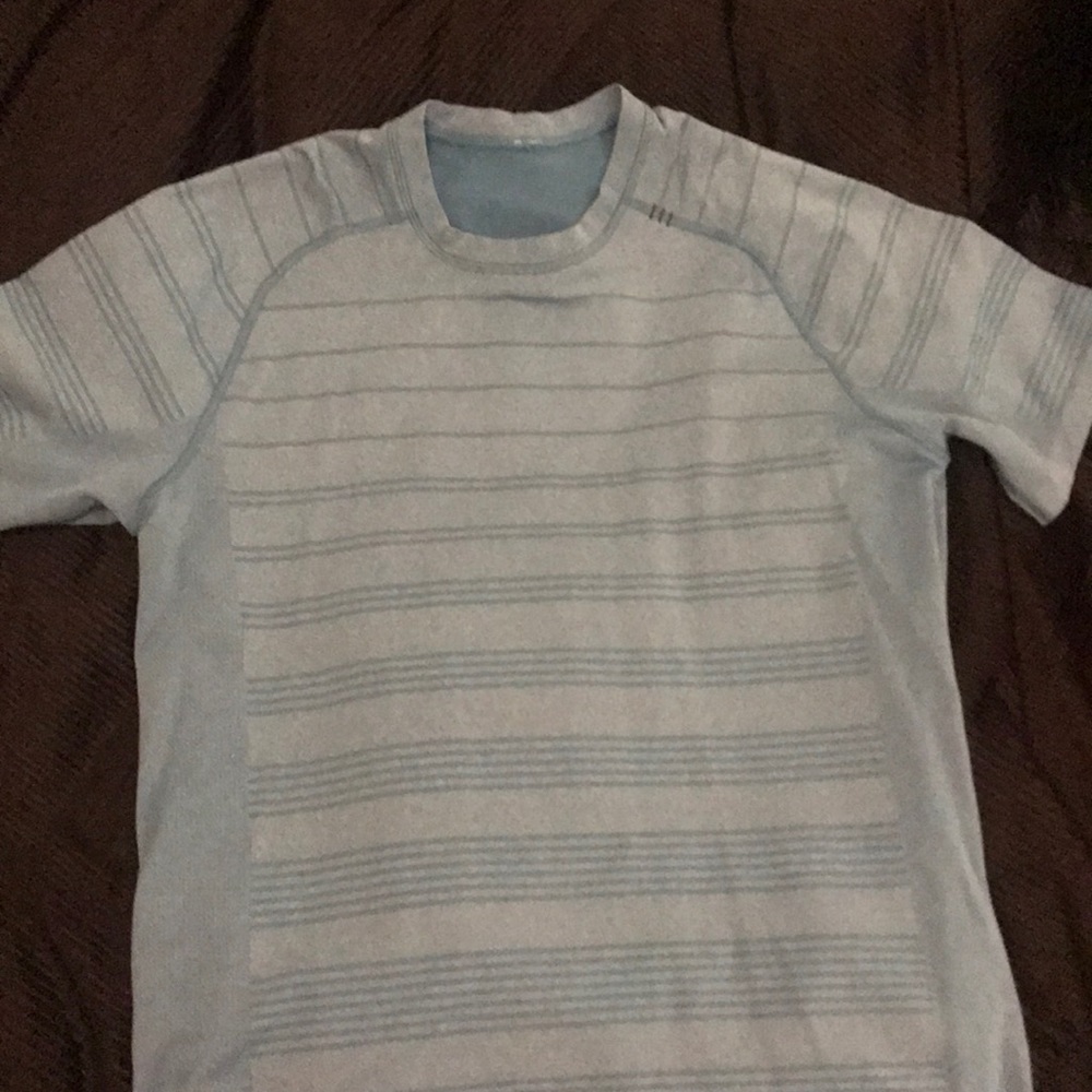 Lululemon shirt